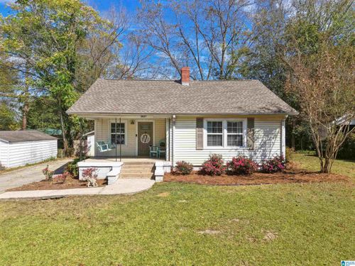 1627 Parnell Dr, LEEDS, AL, 35094-1325 | Card Image