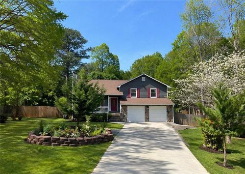 120 Bunny Ln, Fayetteville, GA, 30215-5407 | Card Image