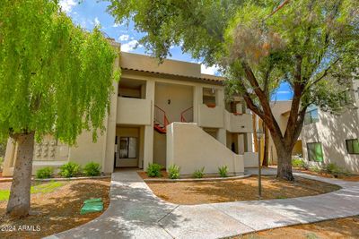 1097 - 750 E Northern Avenue E, Condo with 2 bedrooms, 2 bathrooms and null parking in Phoenix AZ | Image 1