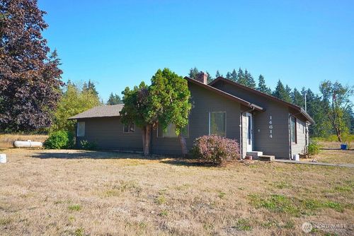 14614 Lawrence Lake Rd Se, Yelm, WA, 98597-9073 | Card Image