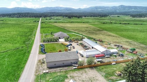 124 Morrison Ln, Bonner, MT, 59823-9676 | Card Image