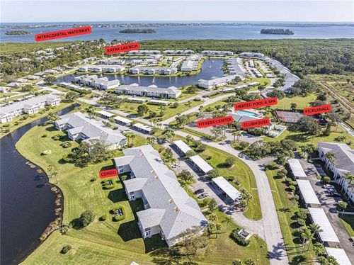 464 Grove Isle Cir, Vero Beach, FL, 32962-8594 | Card Image
