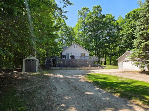 594 Tall Timber Trl, West Branch, MI, 48661-9220 | Card Image