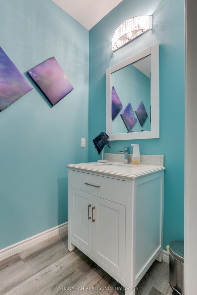 3167 Broadway St, House other with 4 bedrooms, 4 bathrooms and 4 parking in Brooke Alvinston ON | Image 25