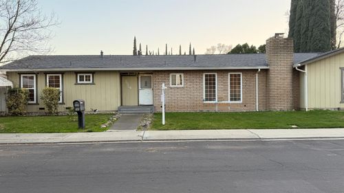 2504 Brandeis Way, Modesto, CA, 95358 | Card Image