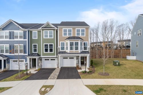 3034 Farrow Cir, CHARLOTTESVILLE, VA, 22901-3283 | Card Image
