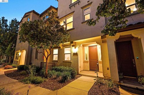 3-1270 Gusty Loop, Livermore, CA, 94550-2559 | Card Image