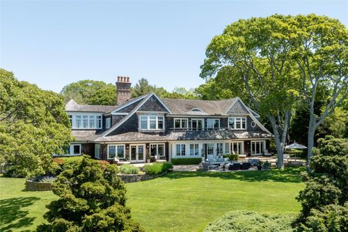 1350 W Cove Rd, Cutchogue, NY, 11935-2661 | Card Image