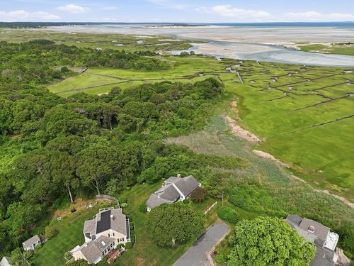 19 Shell Dr, Yarmouth Port, MA, 02675-1026 | Card Image