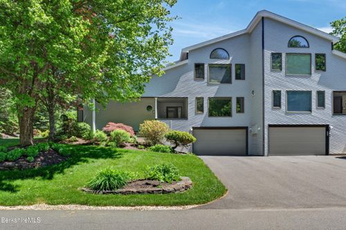 3 A Coldbrooke S, Lenox, MA, 01240-2778 | Card Image