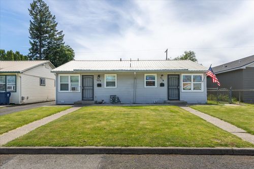 914 E Courtland Ave, Spokane, WA, 99207-2907 | Card Image