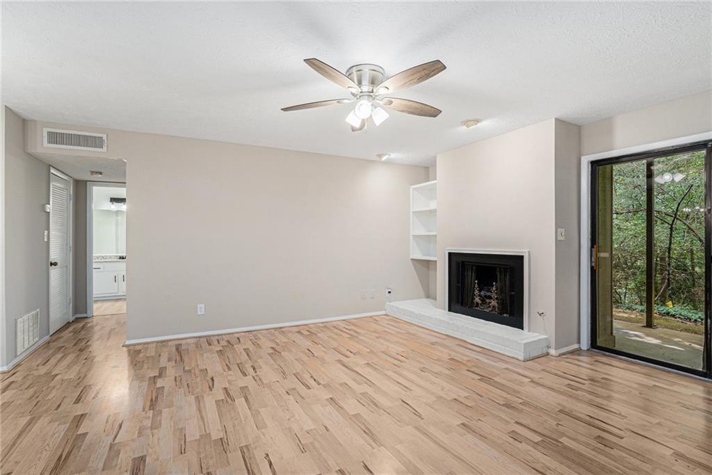 Cedar Cir, Tucker, GA 30084