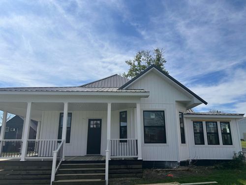 343 W South St, Jackson, OH, 45640-1539 | Card Image