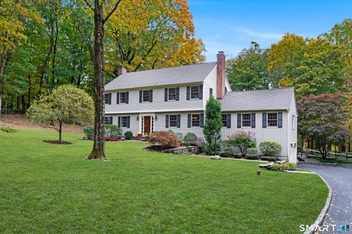 141 Indian Cave Rd, Ridgefield, CT, 06877-5807 | Card Image
