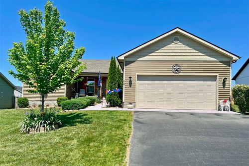 208 Victoria Way, Franklin, KY, 42134-1525 | Card Image