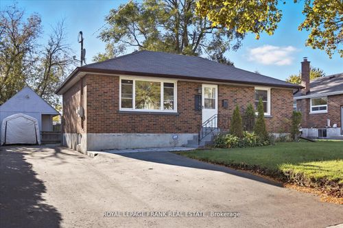 1186 Ravine Rd, Oshawa, ON, L1H4E2 | Card Image