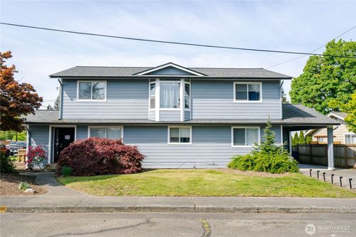 a-and-b-401 N 9th Street, Lynden, WA, 98264 | Card Image
