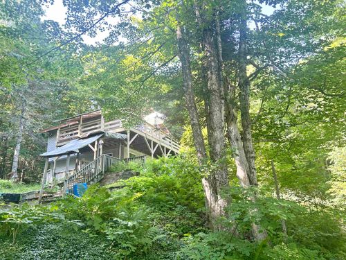 631 Oberdorf Rd, Readsboro, VT, 05350-9714 | Card Image