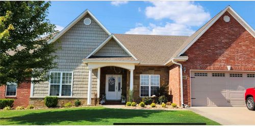 102 Buffalo St, Clarksville, AR, 72830-8057 | Card Image