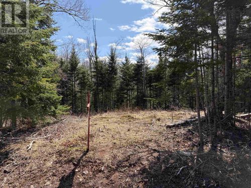 2 Charmac Rd, Valley, NS, B6L | Card Image