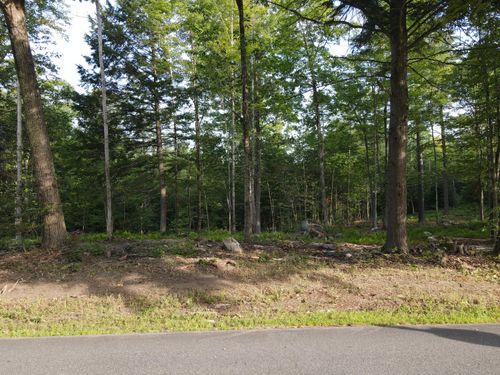 1 Oak Pond Road, Skowhegan, ME, 04967 | Card Image