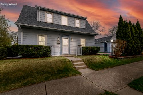 3848 S 2nd St, Milwaukee, WI, 53207-3829 | Card Image