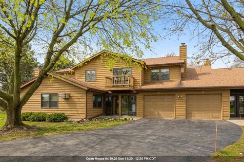 93-1160 Brittany Court, NEENAH, WI, 54956 | Card Image