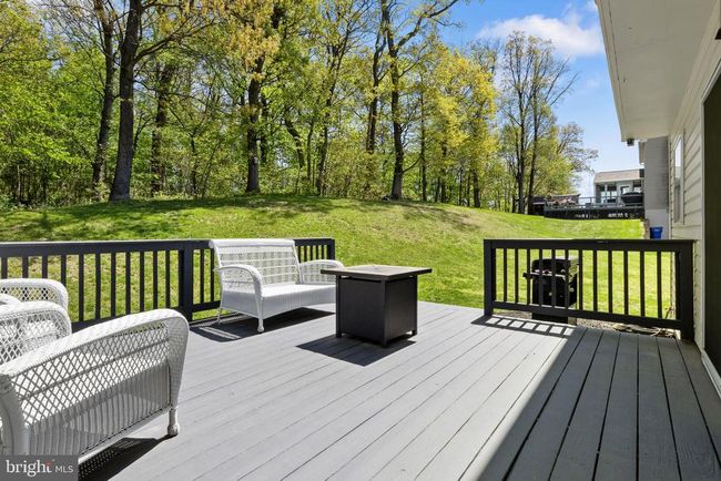 265 Lakeview Dr, House other with 4 bedrooms, 4 bathrooms and null parking in Spring Grove PA | Image 44