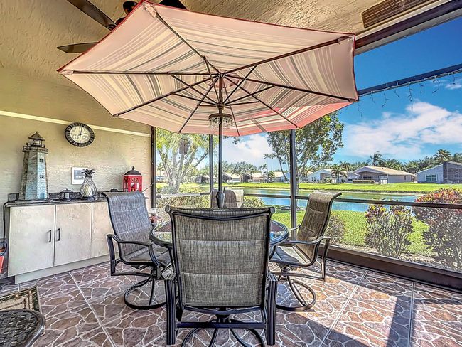 12110 Napoli Ln, Condo with 3 bedrooms, 2 bathrooms and null parking in Boynton Beach FL | Image 28