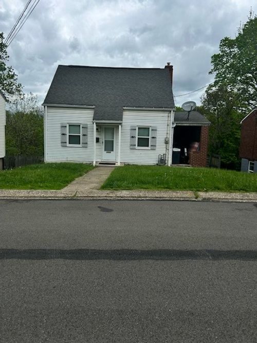 1055 Laurel St, Bridgeville, PA, 15017 | Card Image