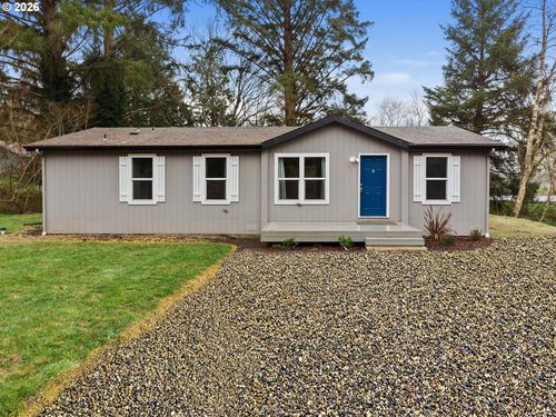 35134 Labrador Ln, Astoria, OR, 97103-8315 | Card Image
