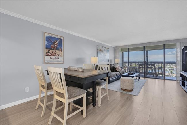 APT-1103 - 9495 Blind Pass Rd, Condo with 2 bedrooms, 2 bathrooms and null parking in ST PETE BEACH FL | Image 9