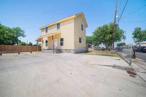 232 Hobart St, San Antonio, TX, 78237-3242 | Card Image