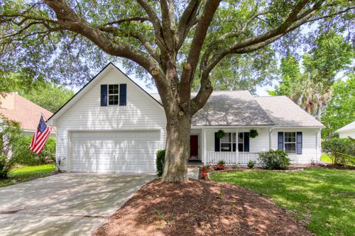 1264 Center Lake Dr, Mount Pleasant, SC, 29464-7418 | Card Image