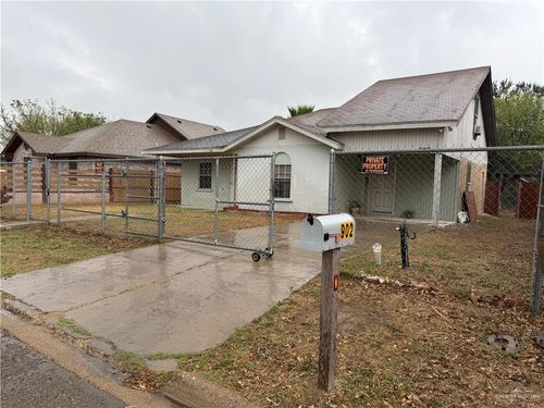 902 Del Monte Dr, San Juan, TX, 78589-3827 | Card Image