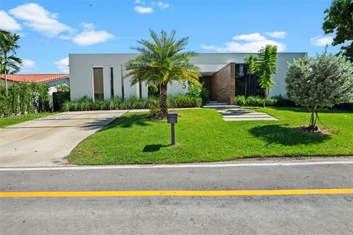 0-655 Layne Blvd, Hallandale Beach, FL, 33009-6525 | Card Image