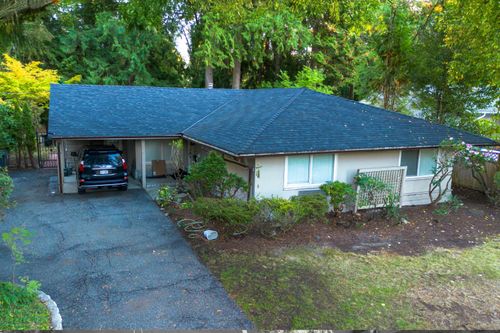 4025 Sunset Blvd, North Vancouver, BC, V7R3Y6 | Card Image