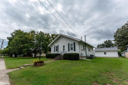 607 Harrison St, Melcher-Dallas, IA, 50062-7750 | Card Image