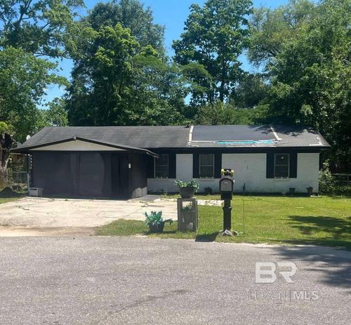 605 Askew Ct, Bay Minette, AL, 36507-2826 | Card Image