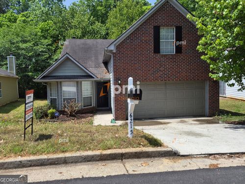 6215 Klondike River Rd, Lithonia, GA, 30038-4284 | Card Image