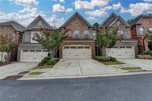 99 Braemore Mill Dr, Lawrenceville, GA, 30044-1538 | Card Image