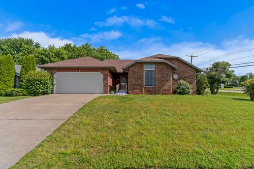 2211 W Deerfield St, Springfield, MO, 65807-8692 | Card Image
