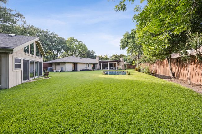 6942 Desco Pl, House other with 4 bedrooms, 4 bathrooms and null parking in Dallas TX | Image 28