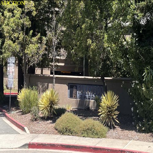 120-320 Caldecott, Oakland, CA, 94618 | Card Image