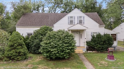 35269 Sheridan St, Westland, MI, 48185-3674 | Card Image
