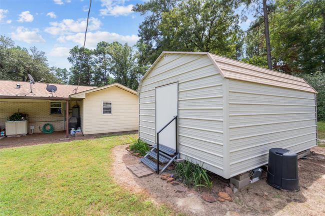 19769 State Highway 21 E, House other with 3 bedrooms, 2 bathrooms and 1 parking in Grapeland TX | Image 31