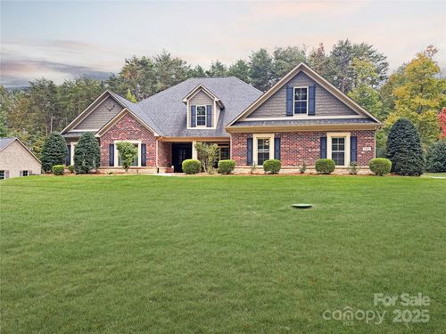 7393 Bay Cove Ct, Denver, NC, 28037-5518 | Card Image