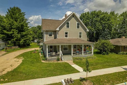 6016-6014-6016 Exchange St, McFarland, WI, 53558-9220 | Card Image