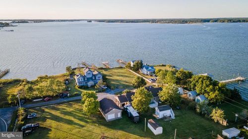 16460 Sayre Point Ln, PINEY POINT, MD, 20674-3200 | Card Image