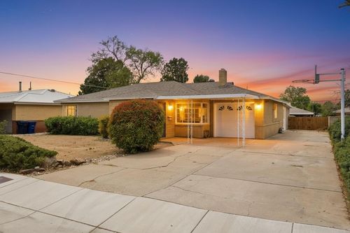 1933 Vermont St Ne, Albuquerque, NM, 87110-4845 | Card Image